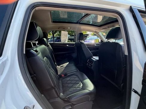 Used 2024 Volkswagen Atlas SEL Premium R-Line AWD/4WD image 20