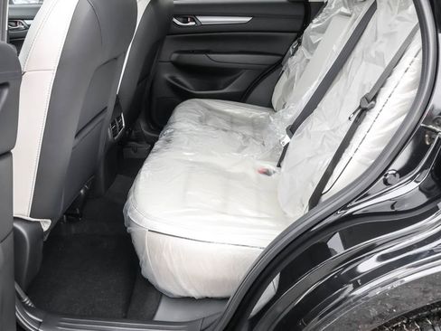 New 2025 MAZDA CX-5 AWD 2.5 S w/ Preferred Package image 38