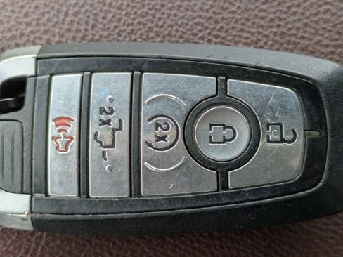 Used 2022 Ford F150 Lariat w/ Equipment Group 502A High image 38