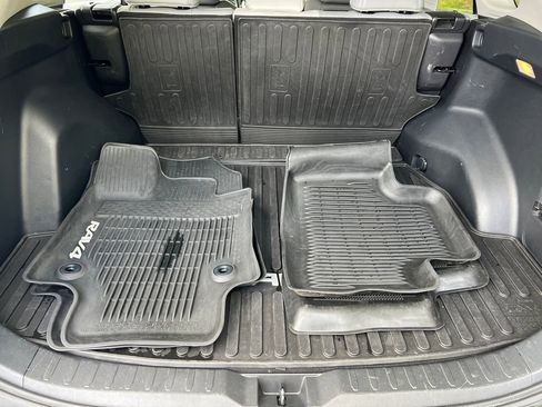 Used 2019 Toyota RAV4 XLE Premium w/ Cold Weather Package AWD/4WD image 18