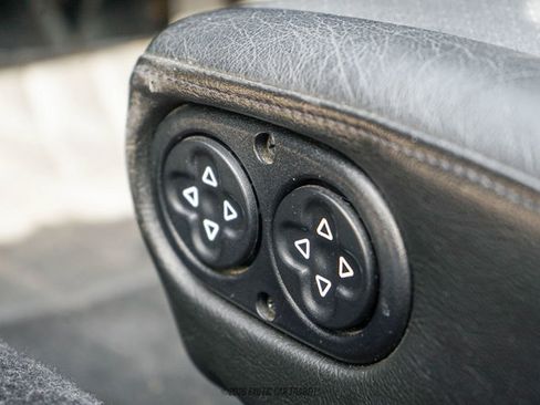 Used 1998 Porsche 911 Carrera image 48