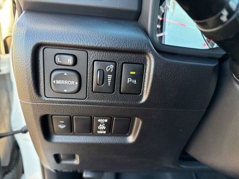 Used 2019 Toyota 4Runner Limited image 29