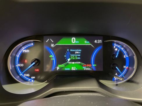 Certified 2024 Toyota RAV4 LE AWD/4WD image 18