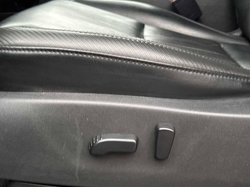 Used 2022 Nissan Frontier PRO-4X w/ Pro-4X Premium Package image 14