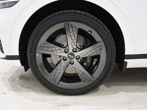 Used 2025 Genesis GV70 3.5T Sport w/ Sport Advanced Package image 6