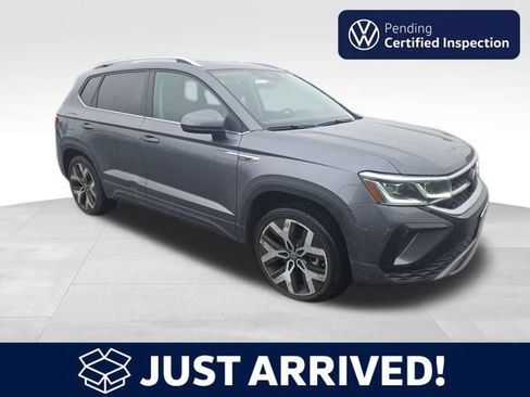 Certified 2023 Volkswagen Taos SEL image 1