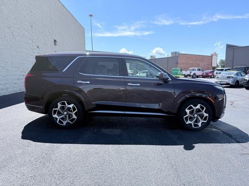 Used 2022 Hyundai Palisade Calligraphy FWD image 6
