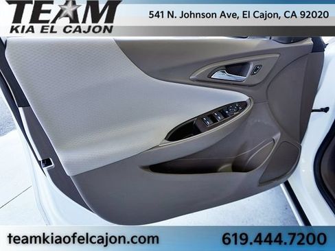 Used 2023 Chevrolet Malibu LS FWD image 21
