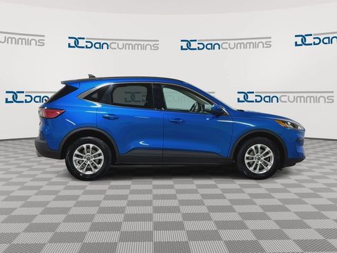 Used 2020 Ford Escape SE AWD/4WD image 2