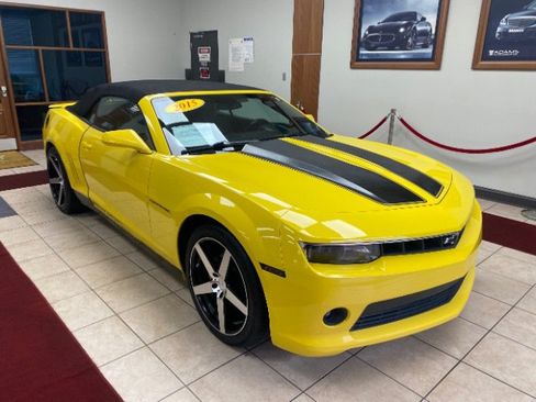 Used 2015 Chevrolet Camaro LT w/ RS Package RWD image 2