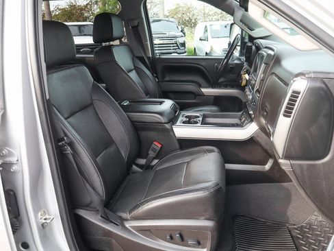 Used 2019 Chevrolet Silverado 2500 LTZ w/ Duramax Plus Package image 42