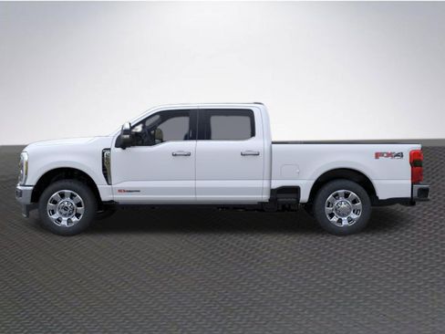 New 2026 Ford F250 4x4 Crew Cab Super Duty image 3