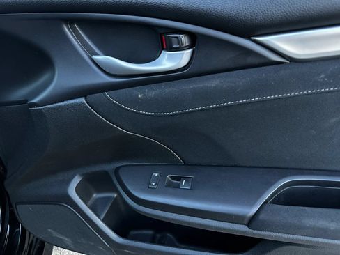 Used 2018 Honda Civic EX-T image 15