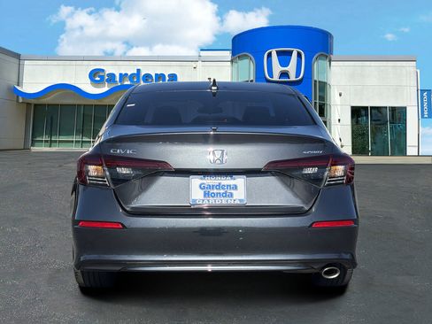 Certified 2025 Honda Civic Sport image 5