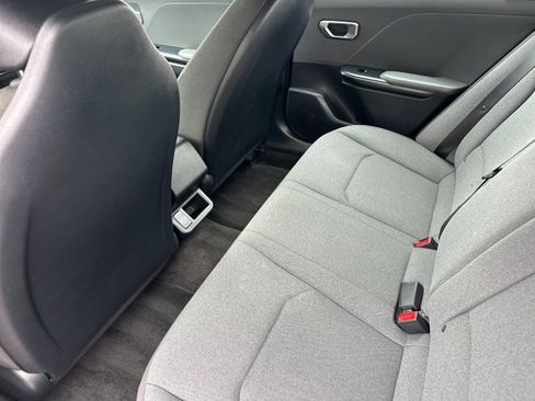Certified 2025 Kia K4 FWD image 16