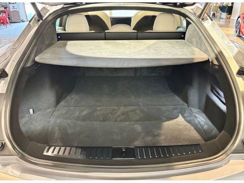 Used 2024 Tesla Model S image 15
