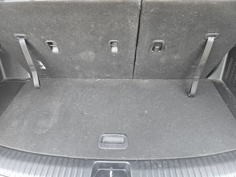 Certified 2024 Kia Telluride EX w/ EX Captain's Chair Package FWD image 33