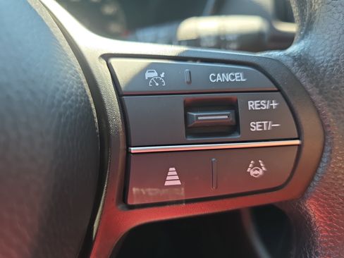 Used 2024 Honda CR-V EX image 17