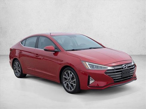 Used 2020 Hyundai Elantra Limited FWD image 3