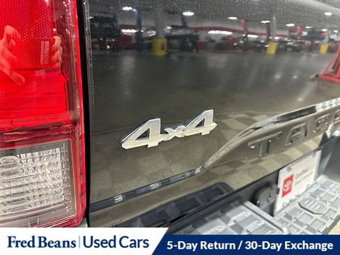 Used 2023 Toyota Tacoma SR5 AWD/4WD image 29