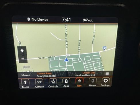 Used 2020 Jeep Wrangler Unlimited Sahara image 16