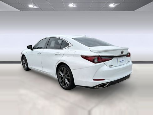 Used 2019 Lexus ES 350 F Sport w/ Accessory Package 2 FWD image 3