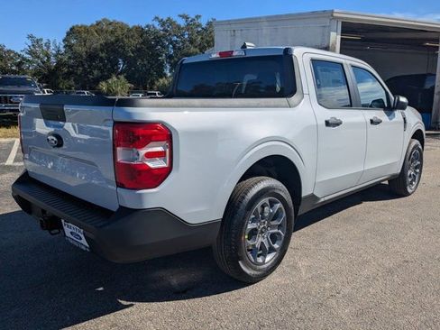 New 2026 Ford Maverick XLT image 5