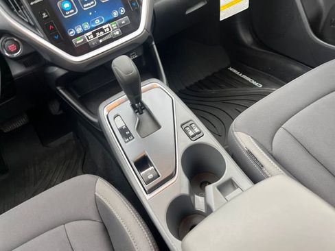 Certified 2025 Subaru Crosstrek 2.5i Premium image 17