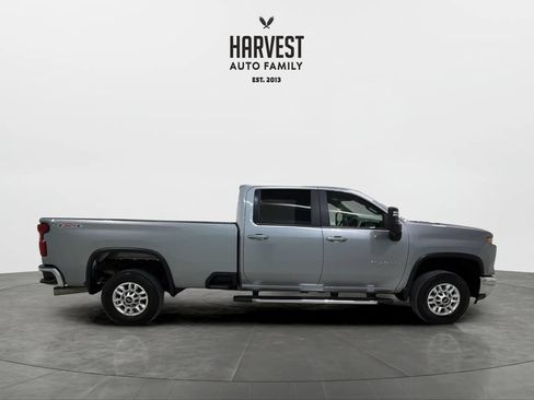 Used 2025 Chevrolet Silverado 2500 LT w/ Convenience Package AWD/4WD image 8