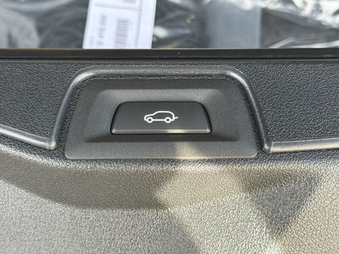 New 2026 BMW X5 sDrive40i image 29