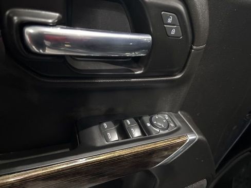 Used 2022 GMC Sierra 1500 Elevation w/ LPO, Elevation Black Package image 14
