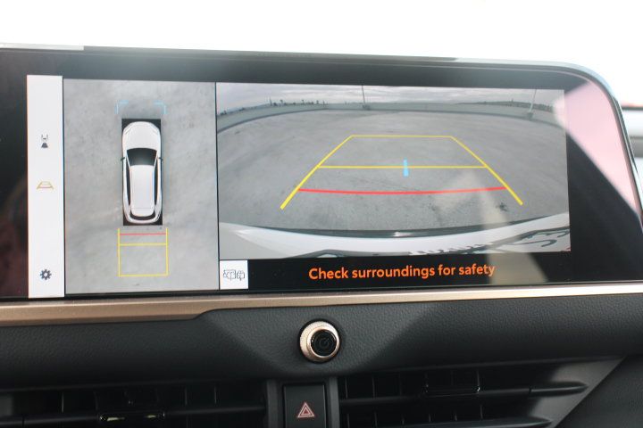 Certified 2026 Toyota Crown Signia w/ Advanced Technology Package AWD/4WD image 37