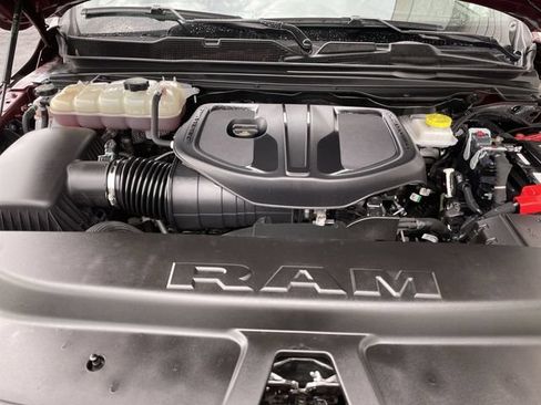 Used 2025 RAM 1500 Laramie w/ Sport Appearance Package AWD/4WD image 25
