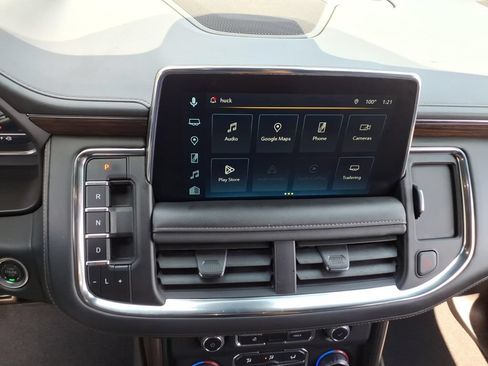 Certified 2024 Chevrolet Suburban High Country w/ Advanced Technology Package AWD/4WD image 21