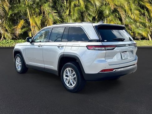 New 2026 Jeep Grand Cherokee Laredo X RWD image 3