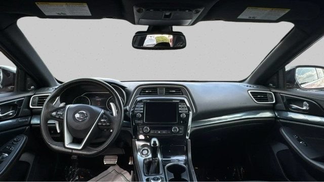 Used 2019 Nissan Maxima SR w/ Premium Package FWD image 13