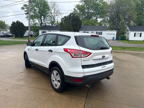 Used 2014 Ford Escape S FWD image 8
