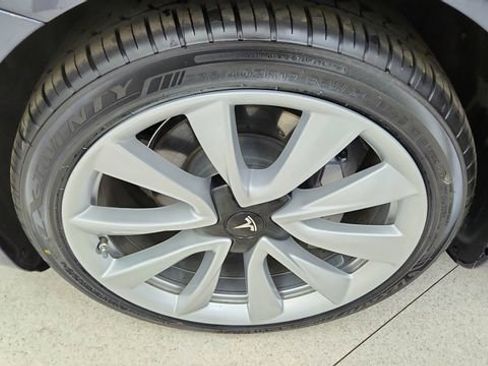 Used 2020 Tesla Model 3 Long Range image 60