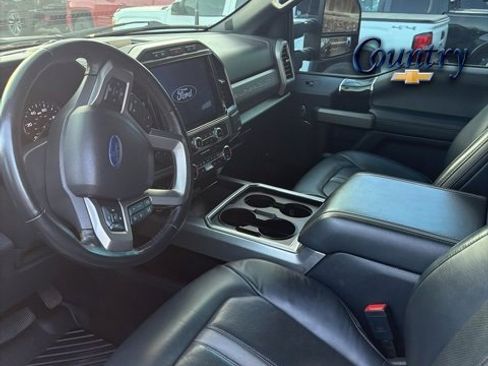 Used 2022 Ford F450 Platinum image 14
