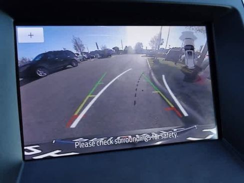 Used 2020 Ford Edge Titanium image 25