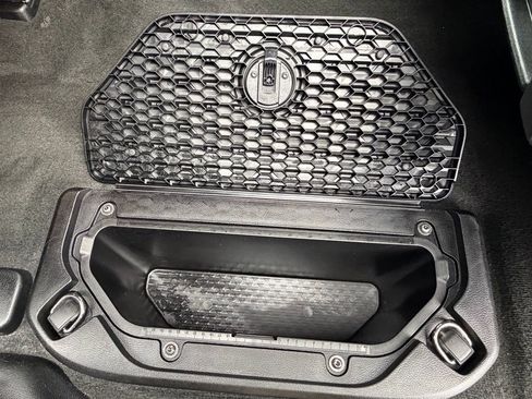 Used 2020 RAM 1500 Laramie w/ Sport Appearance Package image 33