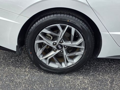 Used 2022 Hyundai Sonata SEL w/ Cargo Package FWD image 5