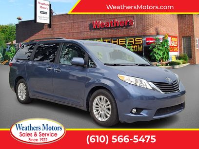 Used 2017 Toyota Sienna XLE Premium