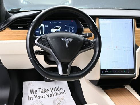 Used 2020 Tesla Model S Long Range Plus image 36