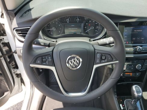 Used 2022 Buick Encore Preferred w/ Safety Package FWD image 20