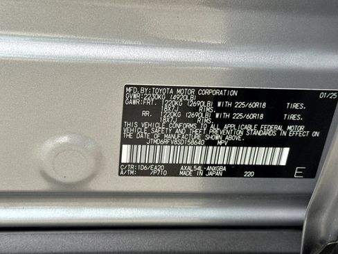 Certified 2025 Toyota RAV4 Limited AWD/4WD image 35