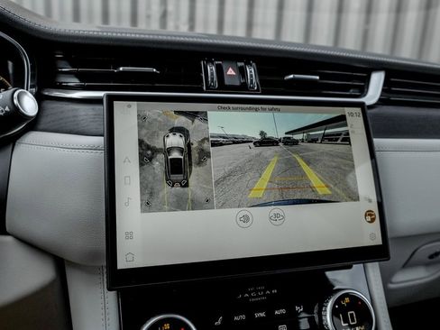 New 2026 Jaguar F-PACE R-Dynamic S image 14