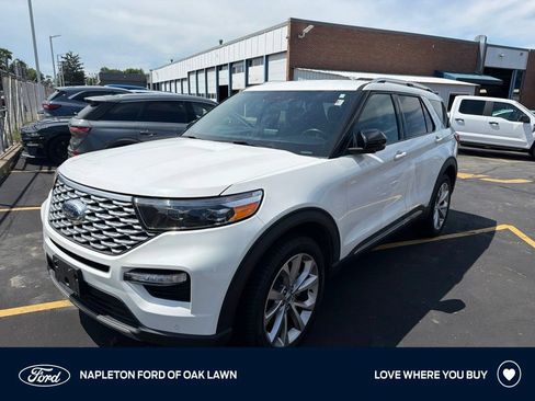 Used 2023 Ford Explorer Platinum w/ Technology Package AWD/4WD image 1