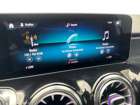 Used 2021 Mercedes-Benz GLB 250 w/ Premium Package image 59