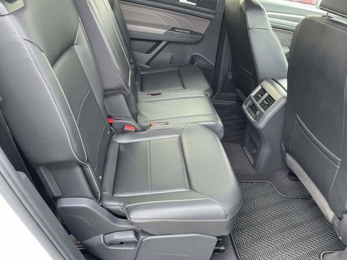 Used 2023 Kia Seltos EX image 49